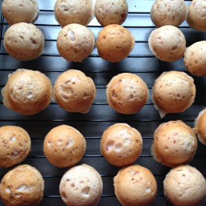 cake balls cooling