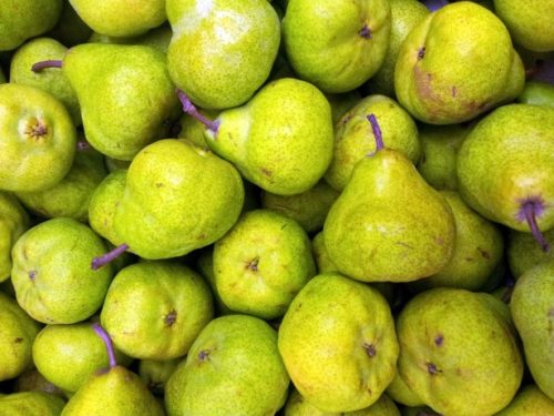 top 5 fall superfoods - pears